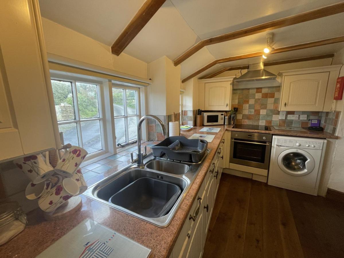 Lilac Cottage Tintagel Extérieur photo